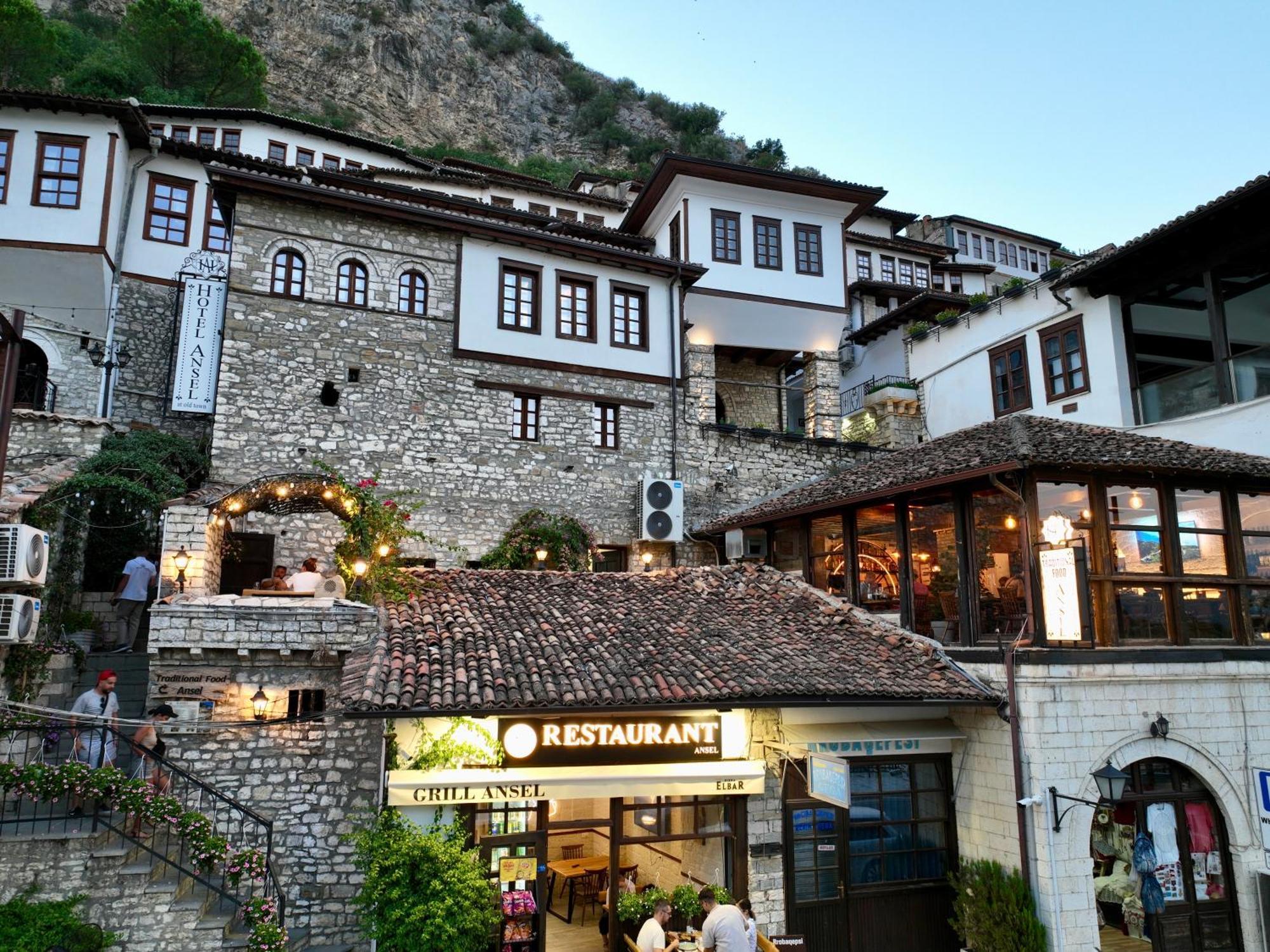 Hotel Ansel Berati Exterior foto